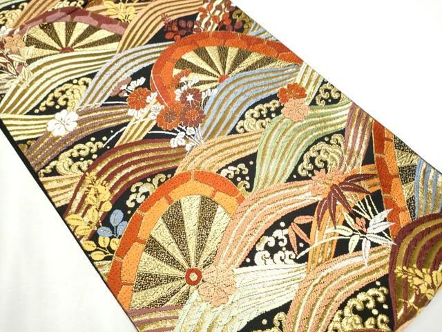 平和屋着物 六通柄袋帯 唐織 片輪車流水草花文 黒地 金糸 正絹 hy