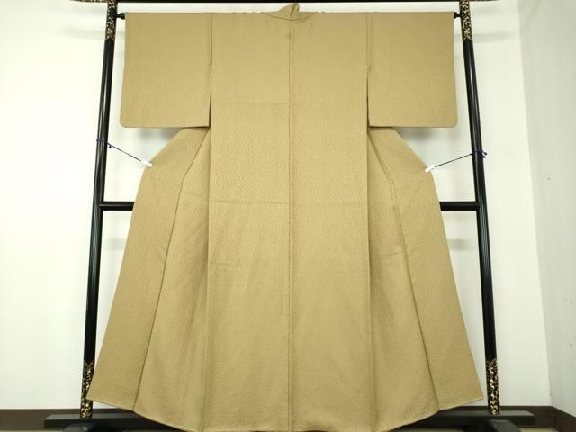 平和屋着物 上質な色無地 小花地紋 榛色 正絹 ps