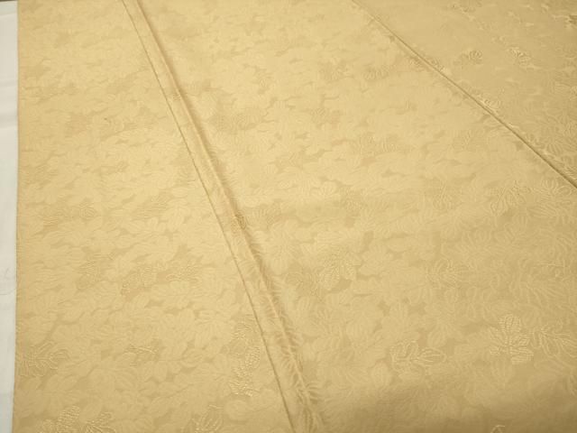 上質な色無地 舞葉地紋