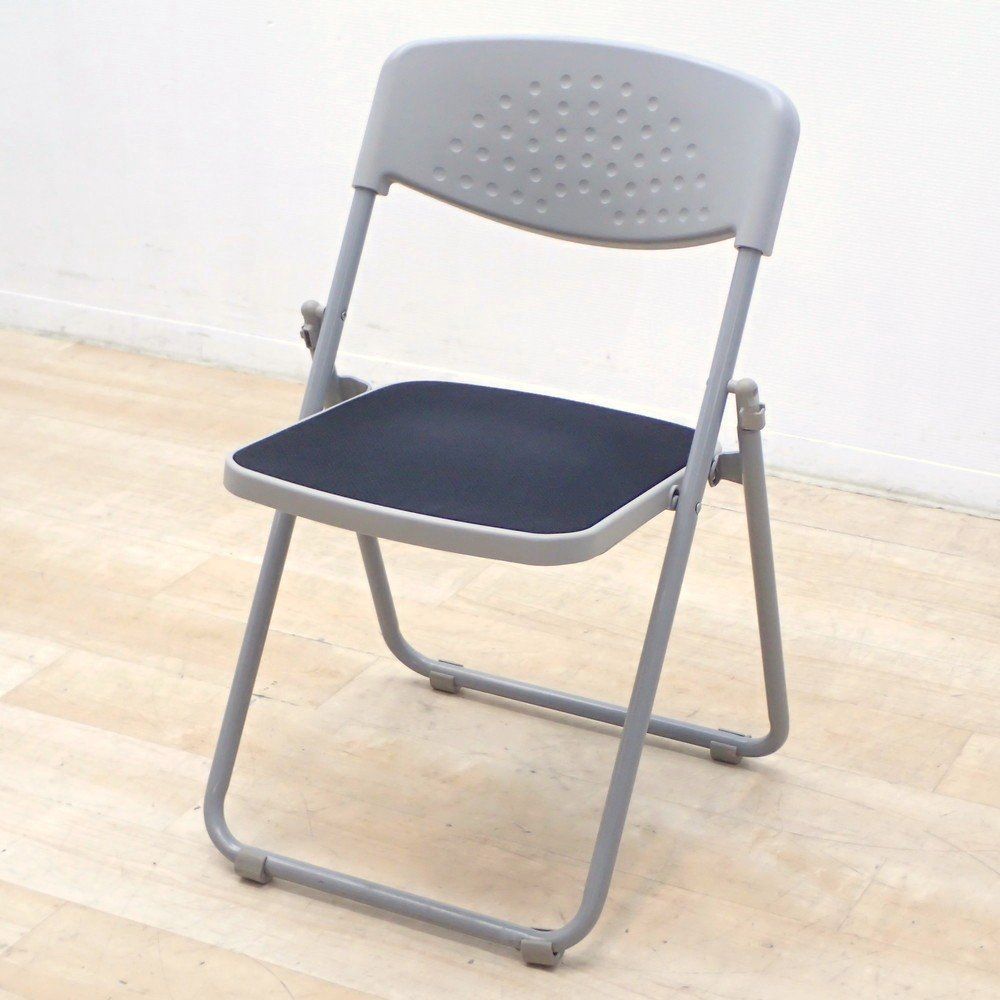 TOKIO 藤沢工業 折り畳みチェア グレー ブラック パイプ椅子 布張り 連結可 軽量 イベント 講演会 ミーティング EG19270 中古オフィス家具