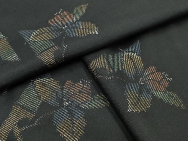 平和屋着物 上質な紬 枝花文 黒地 正絹 gh