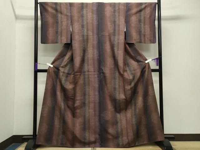 平和屋着物 上質な紬 吉祥間道 正絹 gh