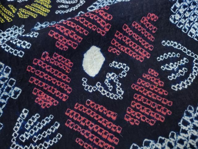 有松鳴海絞り 舞花文