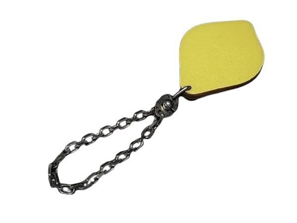  HERMES エルメス バッグチャーム フルーツポルトクレ イエロー レザー ユニセックス その他 小物