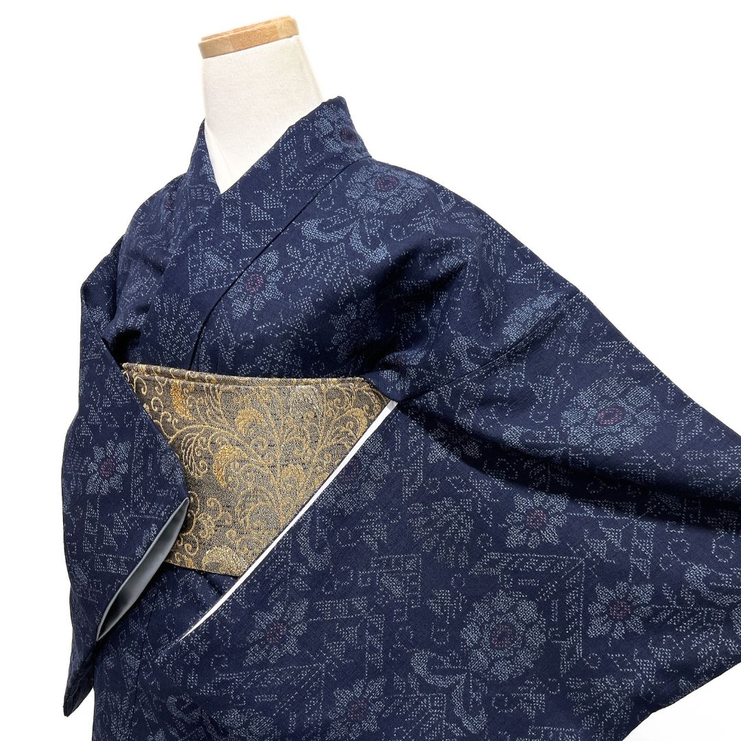 小紋 本場結城紬 藍染 100亀甲 花模様 幾何学 着物 123 b d ms