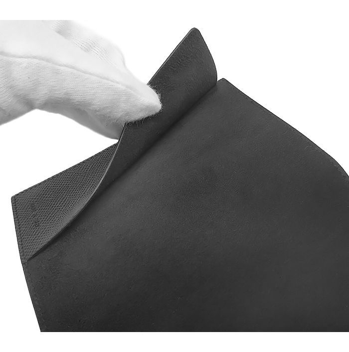 併売商品※◇未使用保管品◇SERAPIAN【セラピアン】パスポートカバー