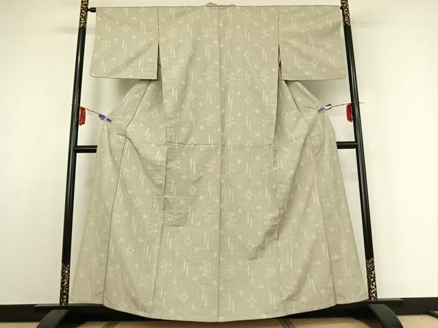 平和屋着物 上質な紬 単衣 流水松皮菱文 正絹 jh