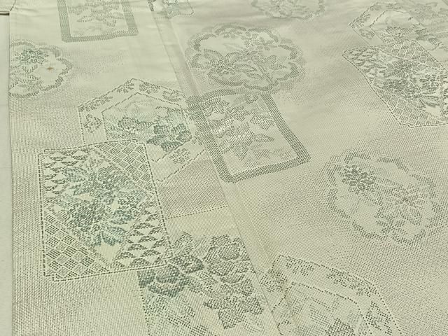 本場大島紬 白大島