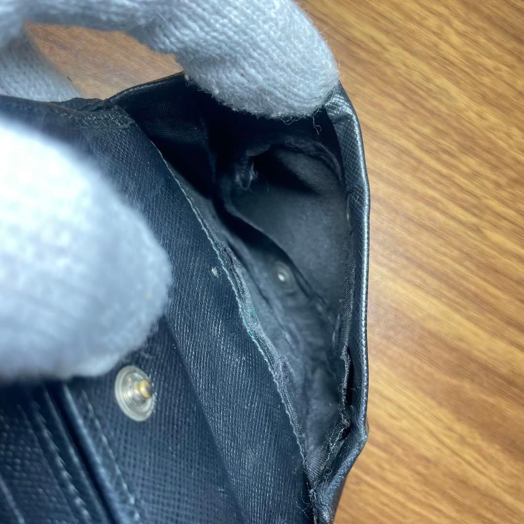 三つ折り財布 ブラック