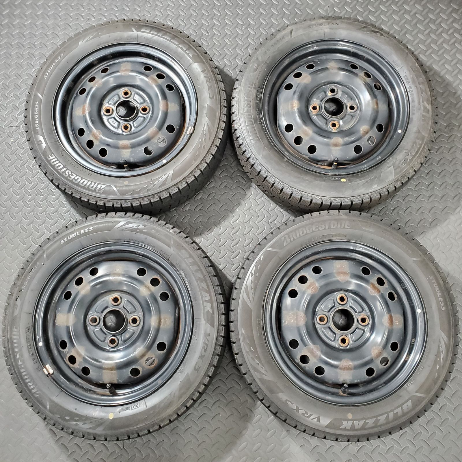 21 23年製 155 65 R 14 ブリヂストン VRX 3 ダイハツ タント ムーヴ ミラ コンテ スタッドレスタイヤ 冬タイヤ 1313