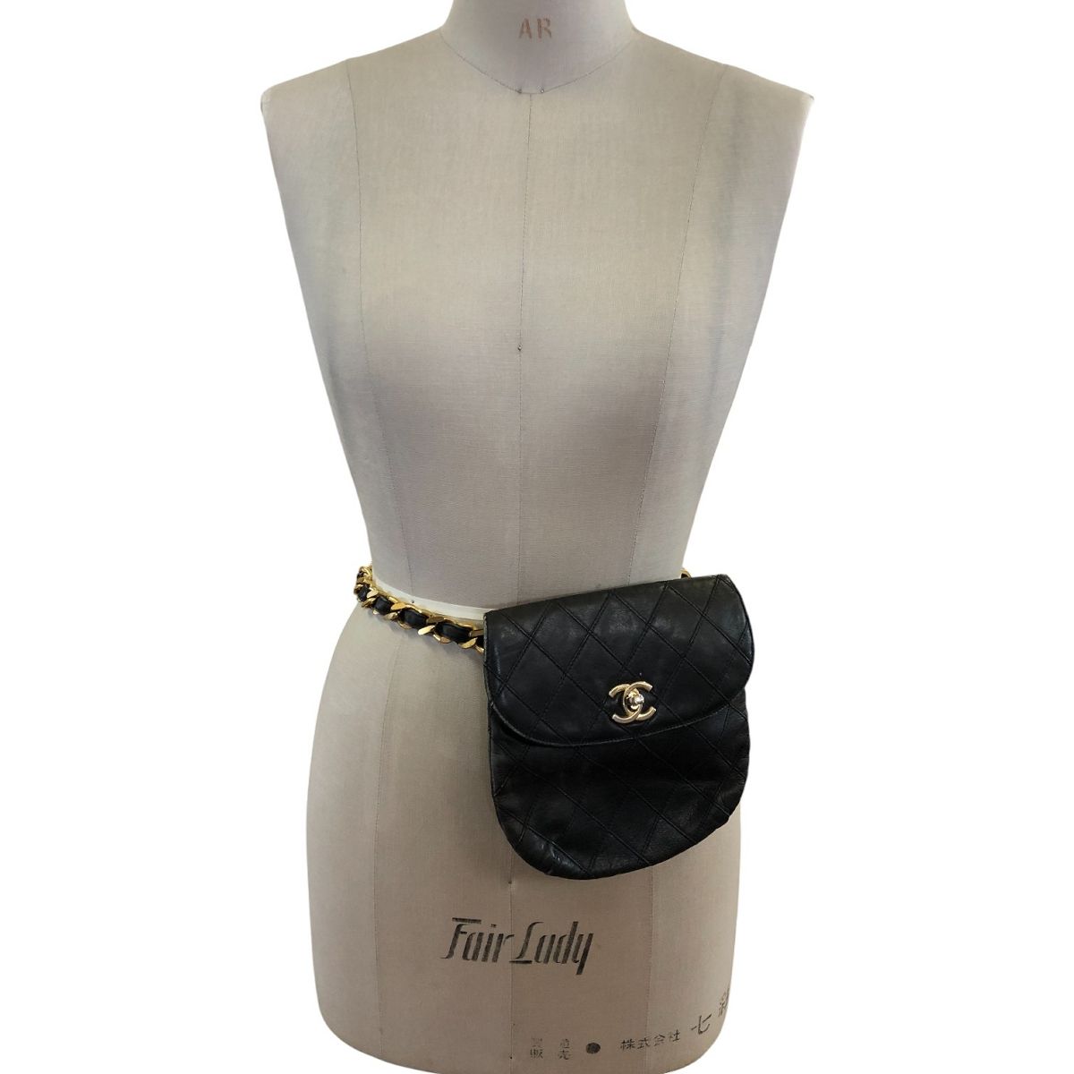 シャネル CHANEL マトラッセ ウエストバッグ ヴィンテージ ブラック ラムスキン チェーンベルト ゴールド金具