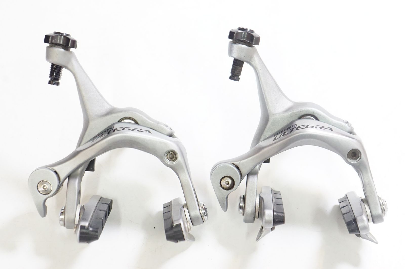 SHIMANO 「シマノ」 ULTEGRA BR-6700 キャリパーブレーキセット