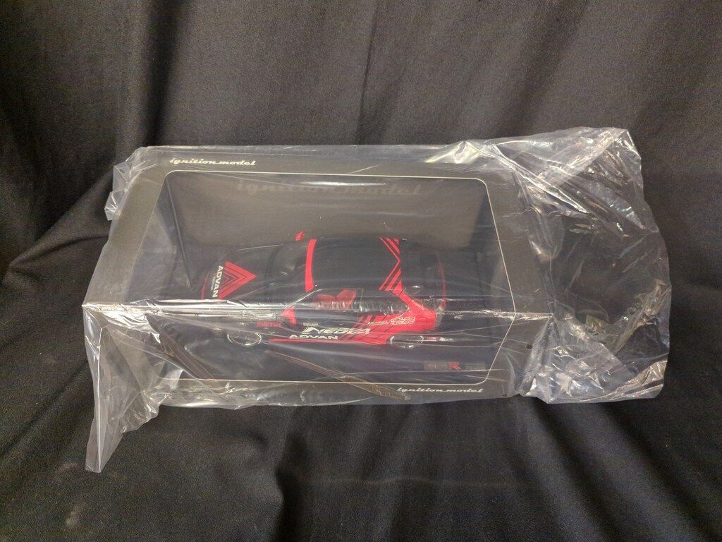 ignition model 1 18レジン製 Honda CIVIC EK 9 Type R Black Red IG 2679