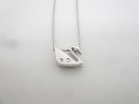 クリスタル ペンダント