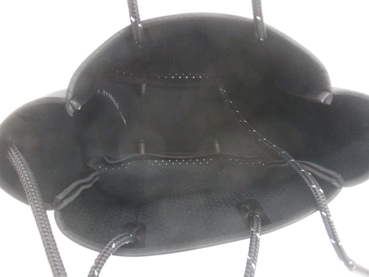 ブラック レディース