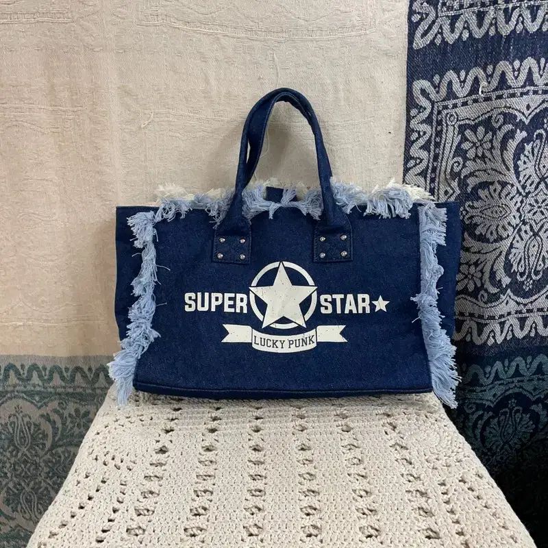 F ラッキーシュエトゥ デニム フリンジ BIG トートバッグ ハン・ソヒ