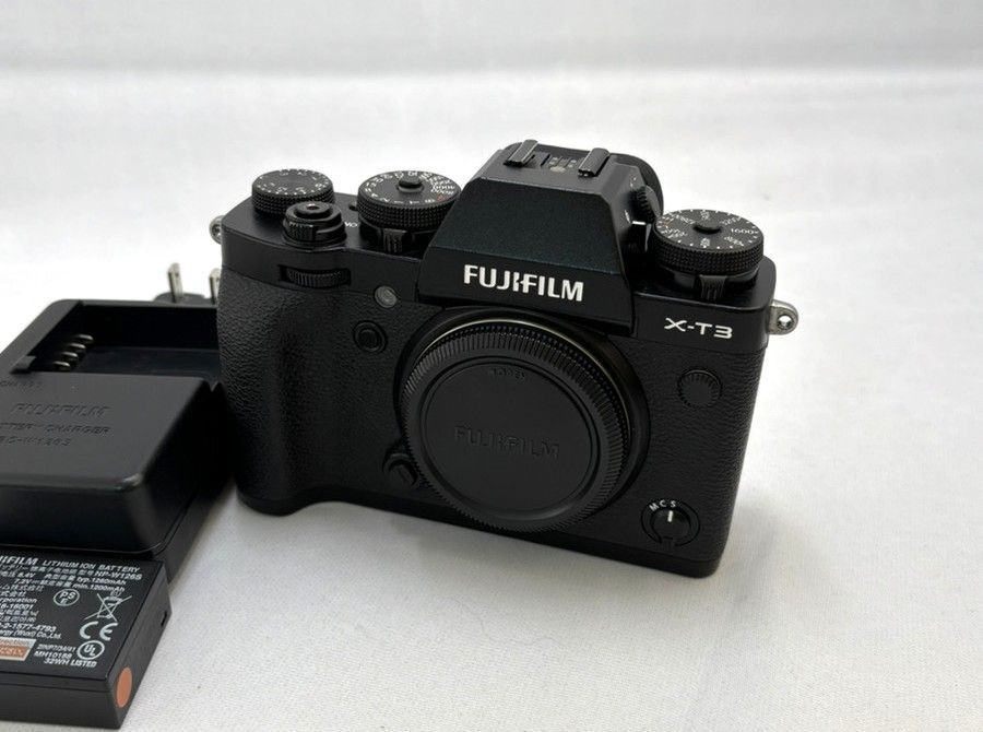 フジフイルム X T 3 ボディ ブラック 黒 ミラーレス一眼