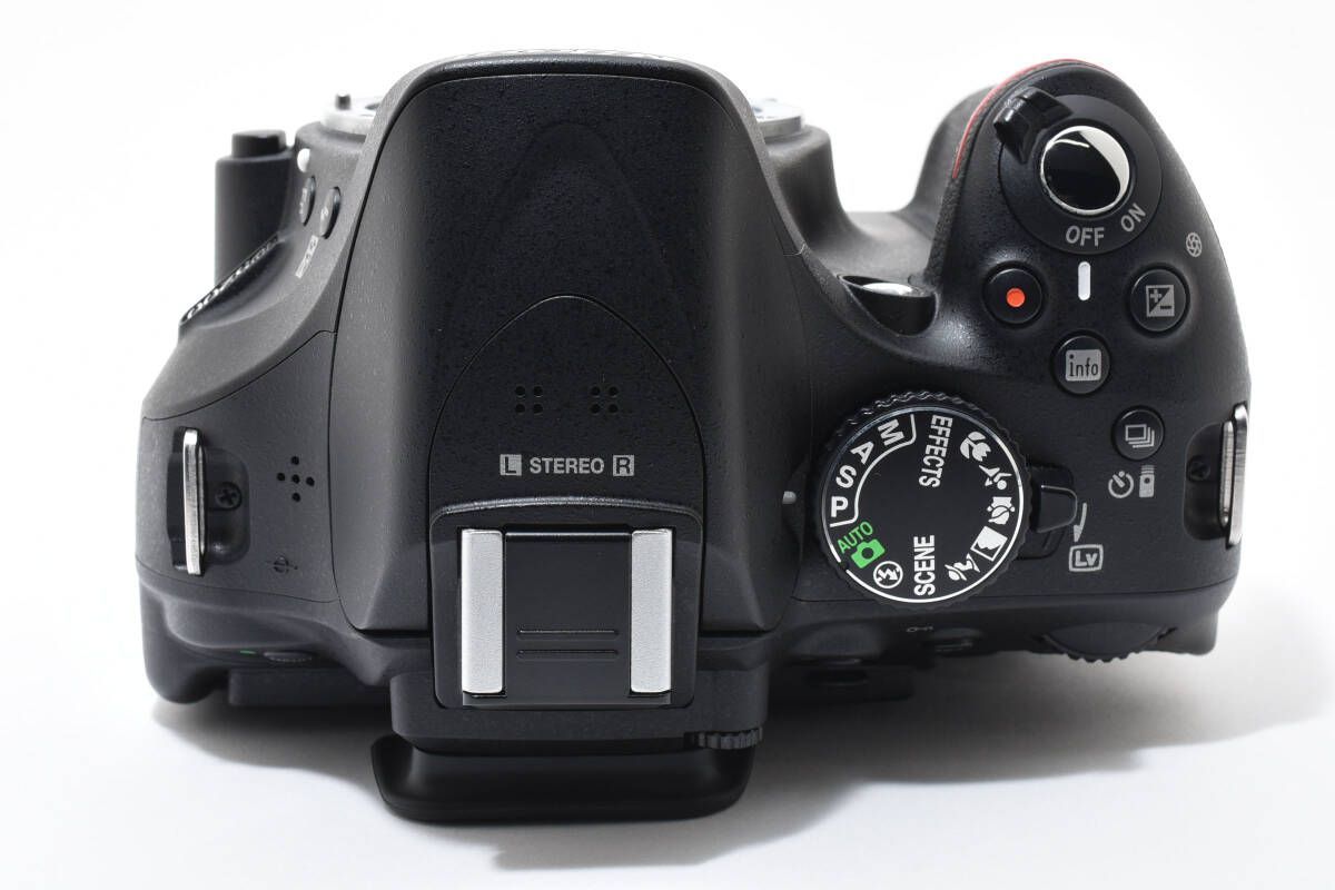 Nikon　D5200 ボディ　ショット数6099回 Nikon D5200 ボディ ショット数6099回 Nikon D5200 ボディ ショット数