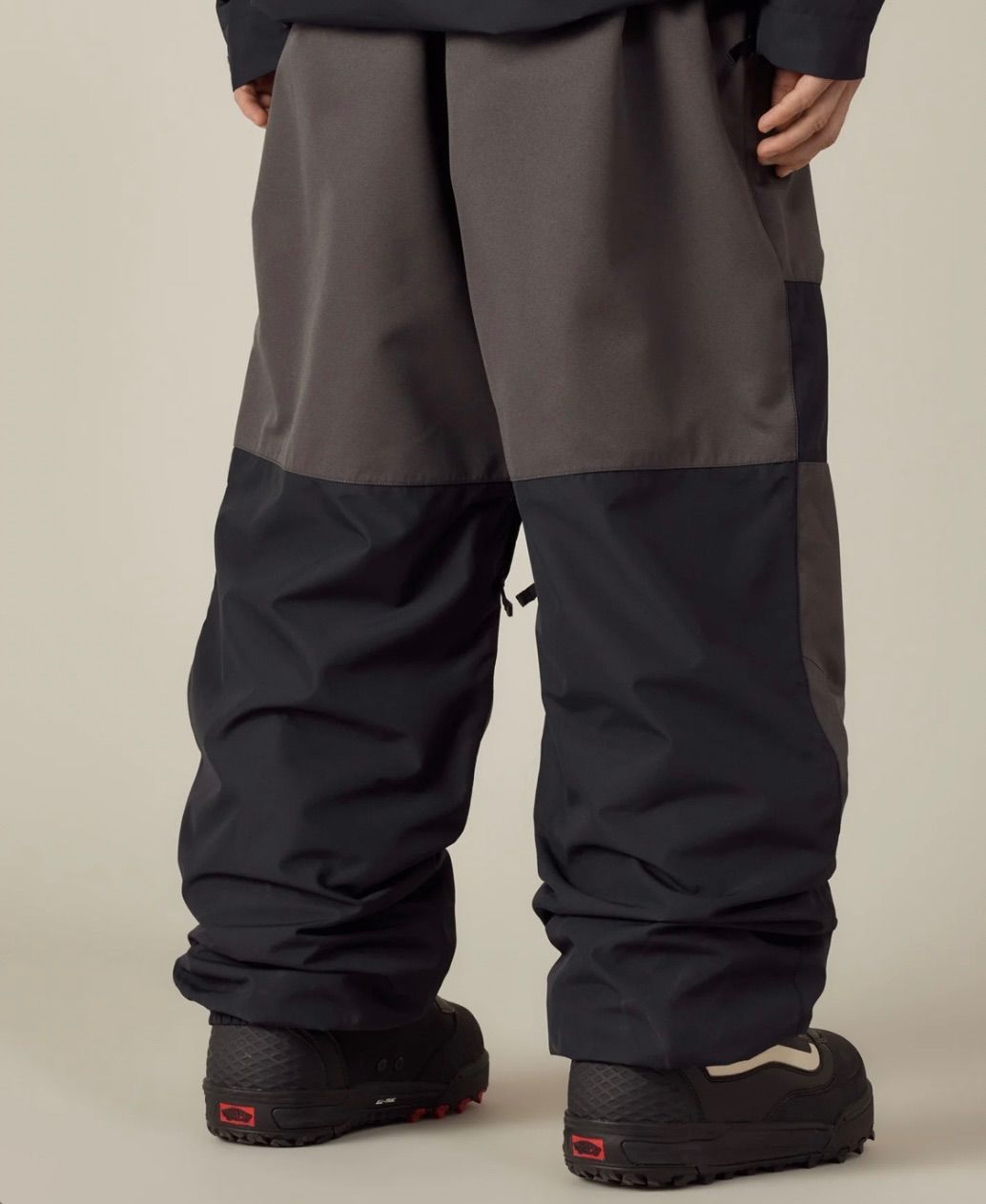 686】サイズL ウェア上下セット販売 上下共にサイズL 2025-26 686