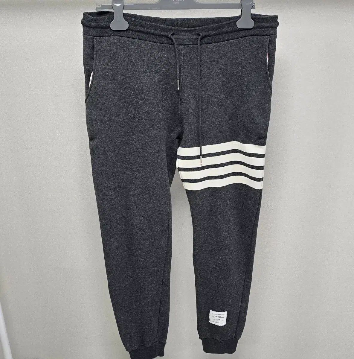 トム ブラウン トレーナー パンツ ズボン