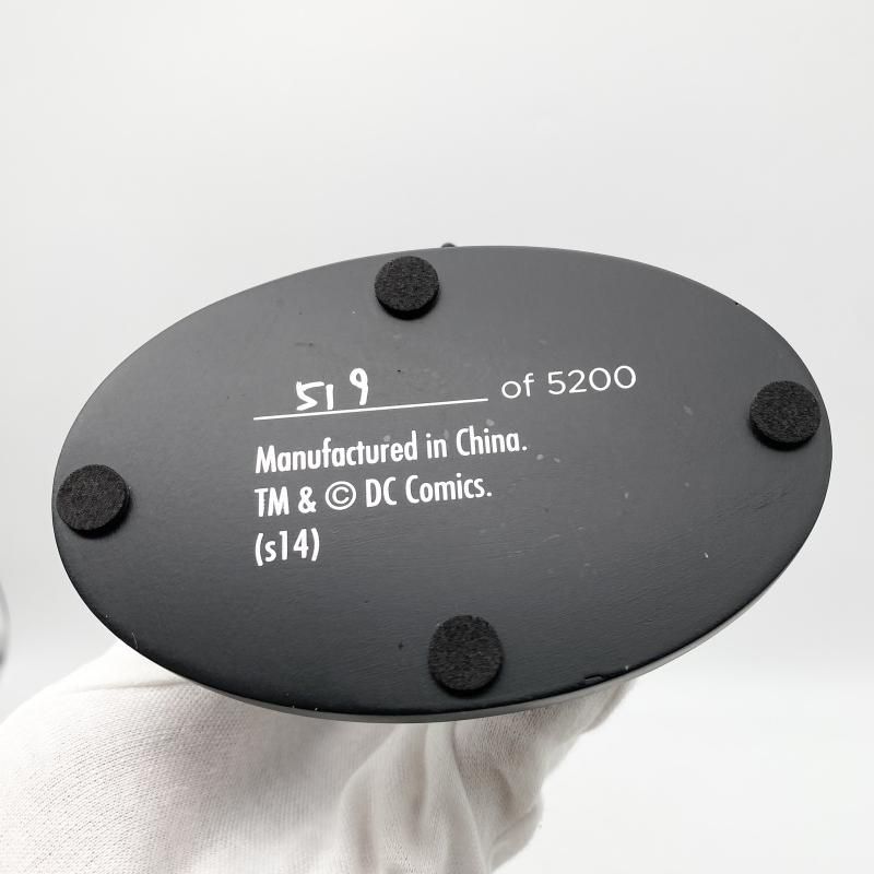 ブラック-ホワイト