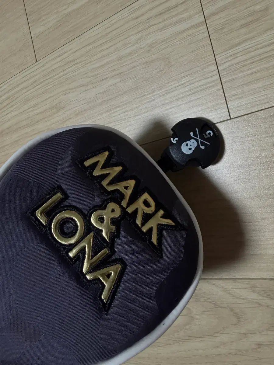 MARK - LONA マークアンドロナ カモフラ ウッド カバー