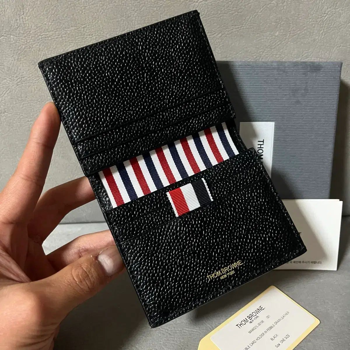 新品 トム・ブラウン カードウォレット