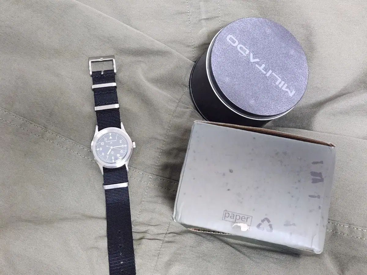 ミリタド シリタド ML 13 グレー 회판