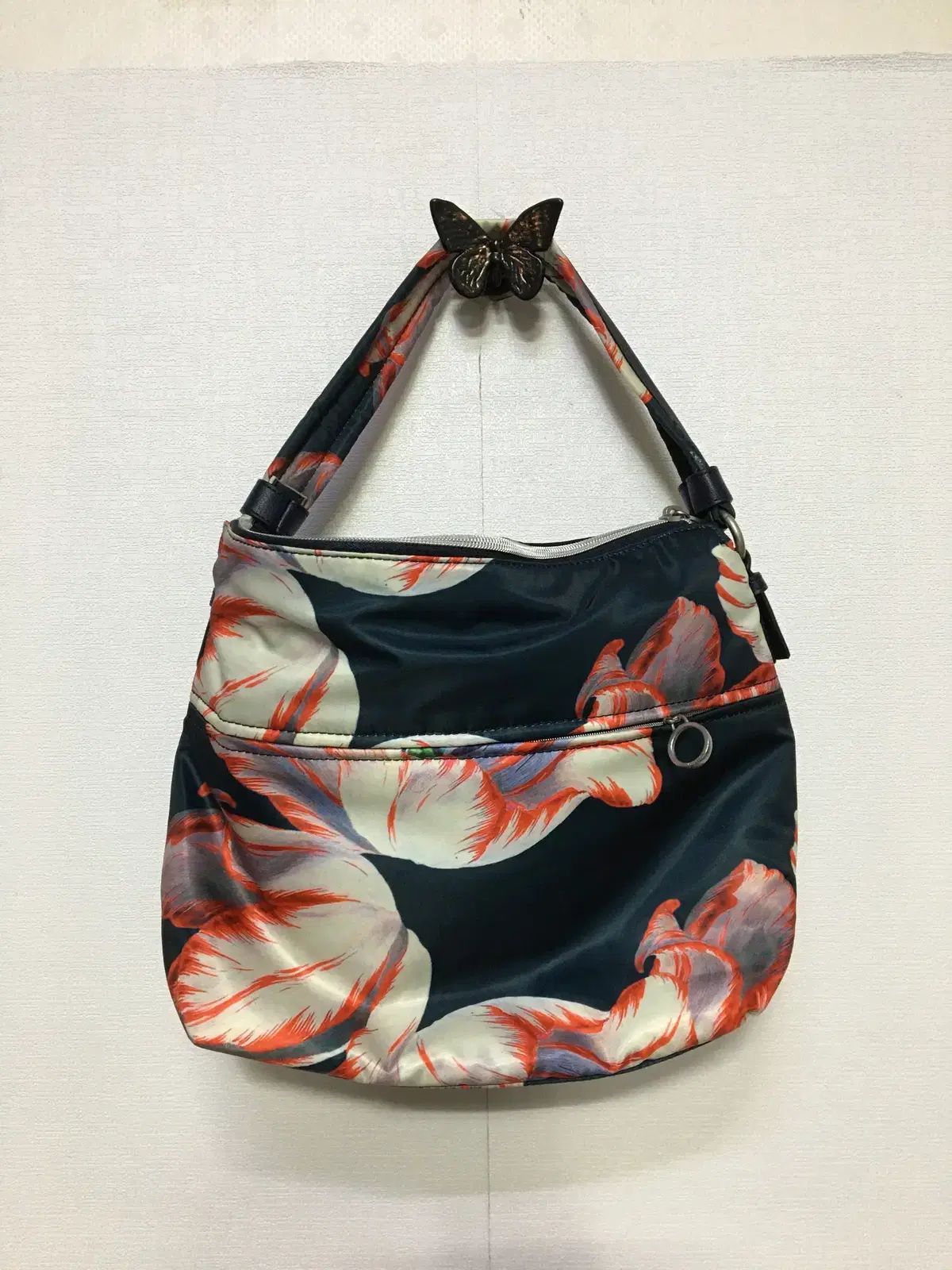 オイリリー 新モデル ショルダーバッグ バッグ