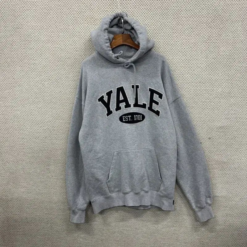 イェール YALE カジュアル BIG刺繍 ロゴ フードTシャツ L A02949