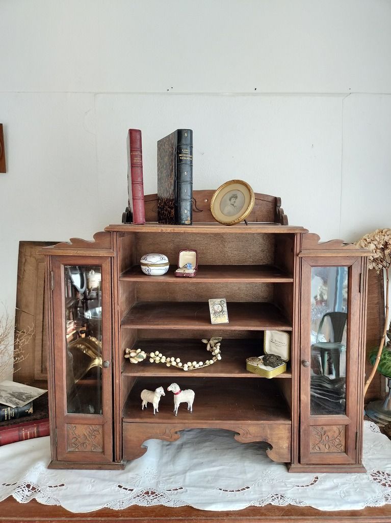 フランス アンティーク 装飾付き ショーケース ガラス キャビネット ディスプレイ 家具