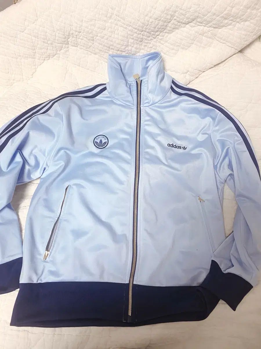 アディダス スカイ ジャージ ジップアップ トラックジャージ NIKE PUMA アバクロンビー
