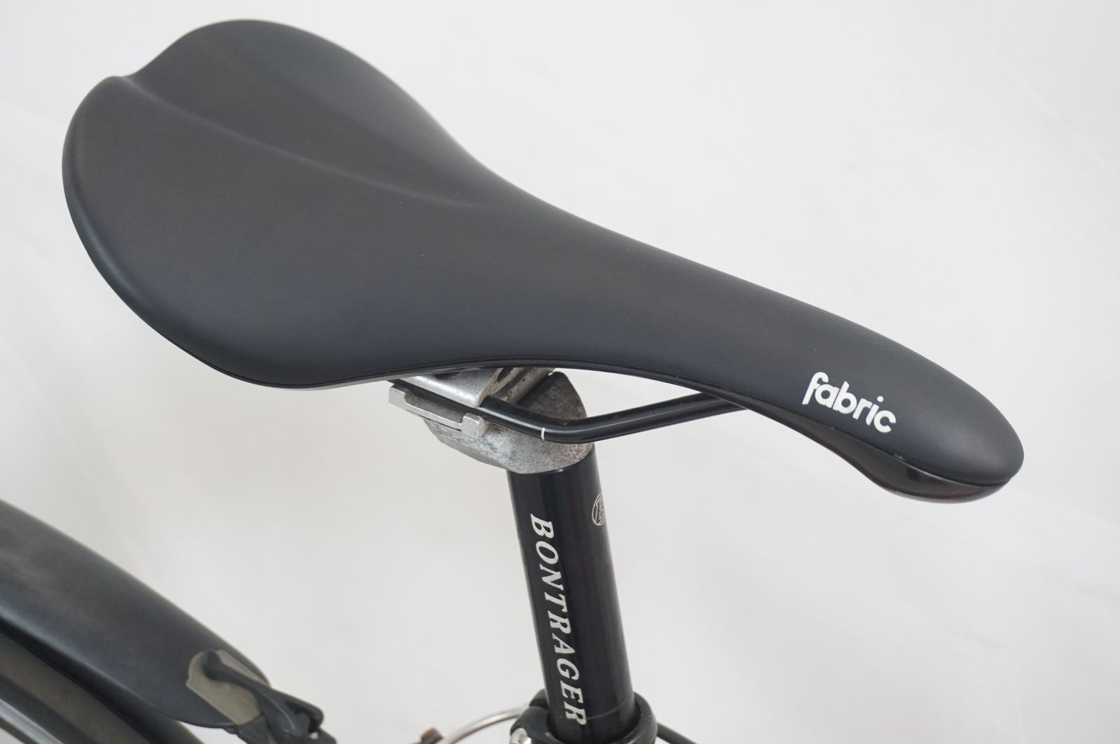 Trek 7.5FXクロスバイク ブラック　手渡し限定（福岡県） Trek 7.5FXクロスバイク ブラック 手渡し限定（福岡県） Trek Fuel EX