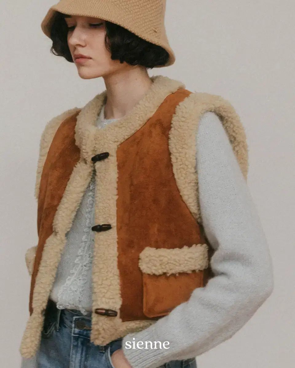 シエンヌ カンボン Shearling ベスト