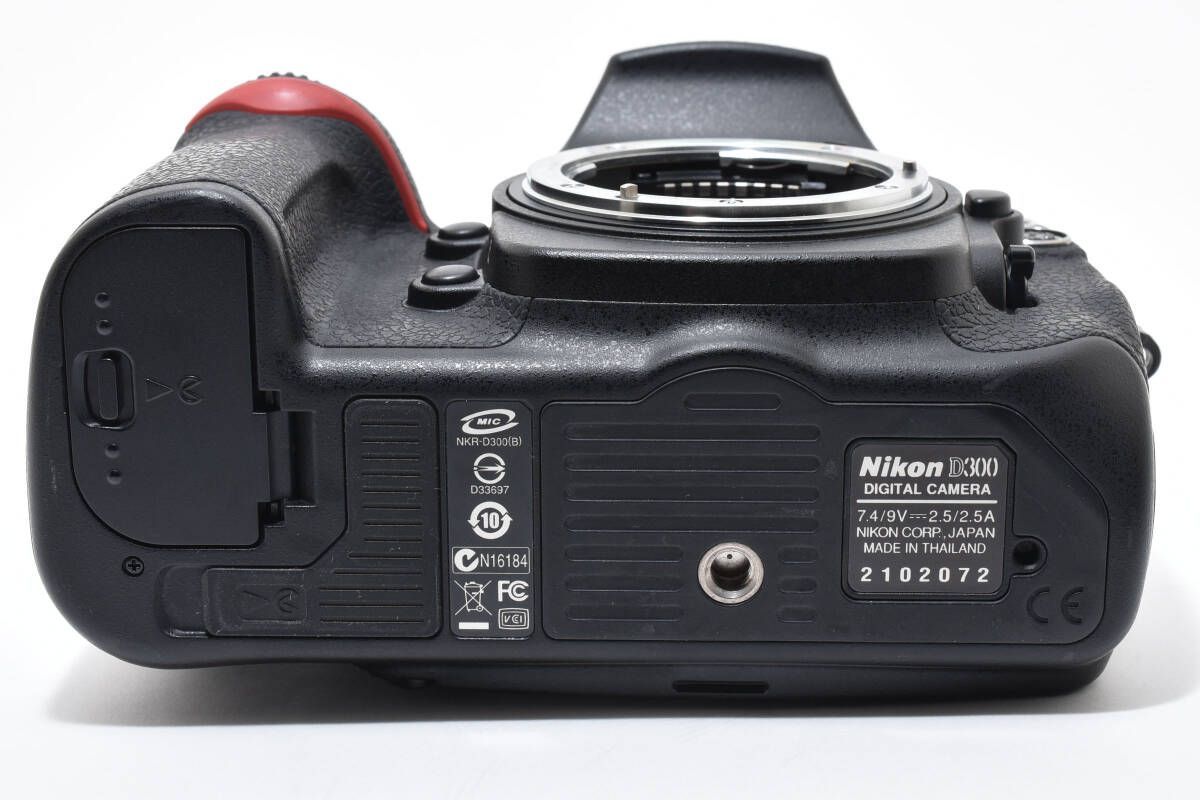 ☆良品☆ニコン Nikon D300 ボディ #924e - メルカリ