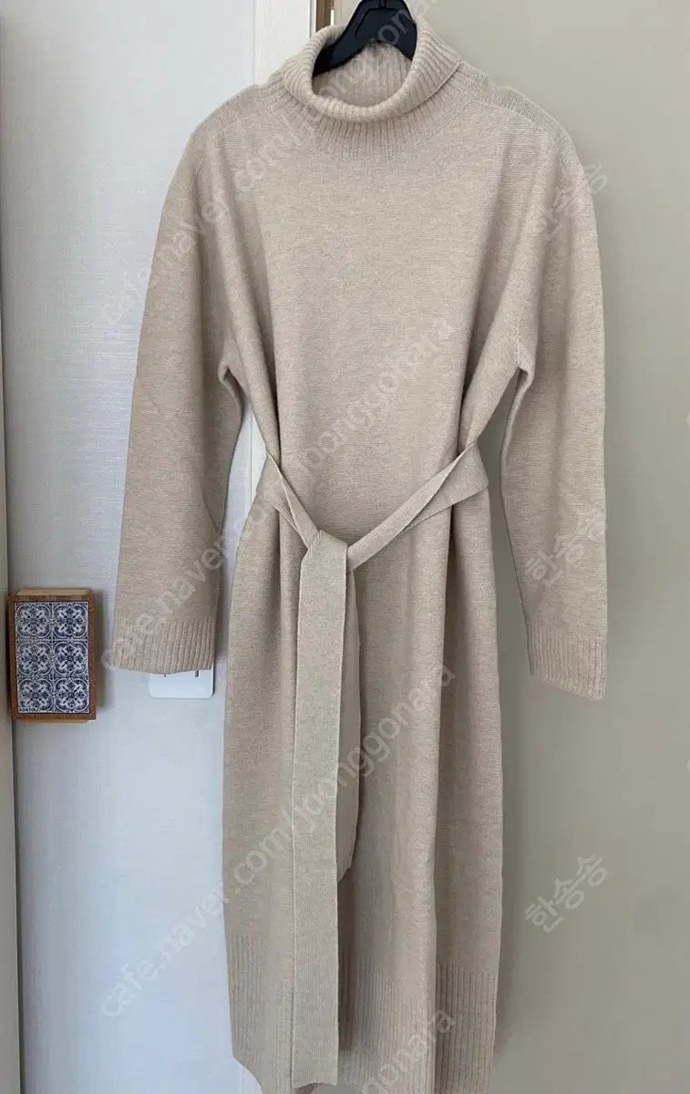 eunoia ユノイア タートルネック ONE PIECE ニットONE