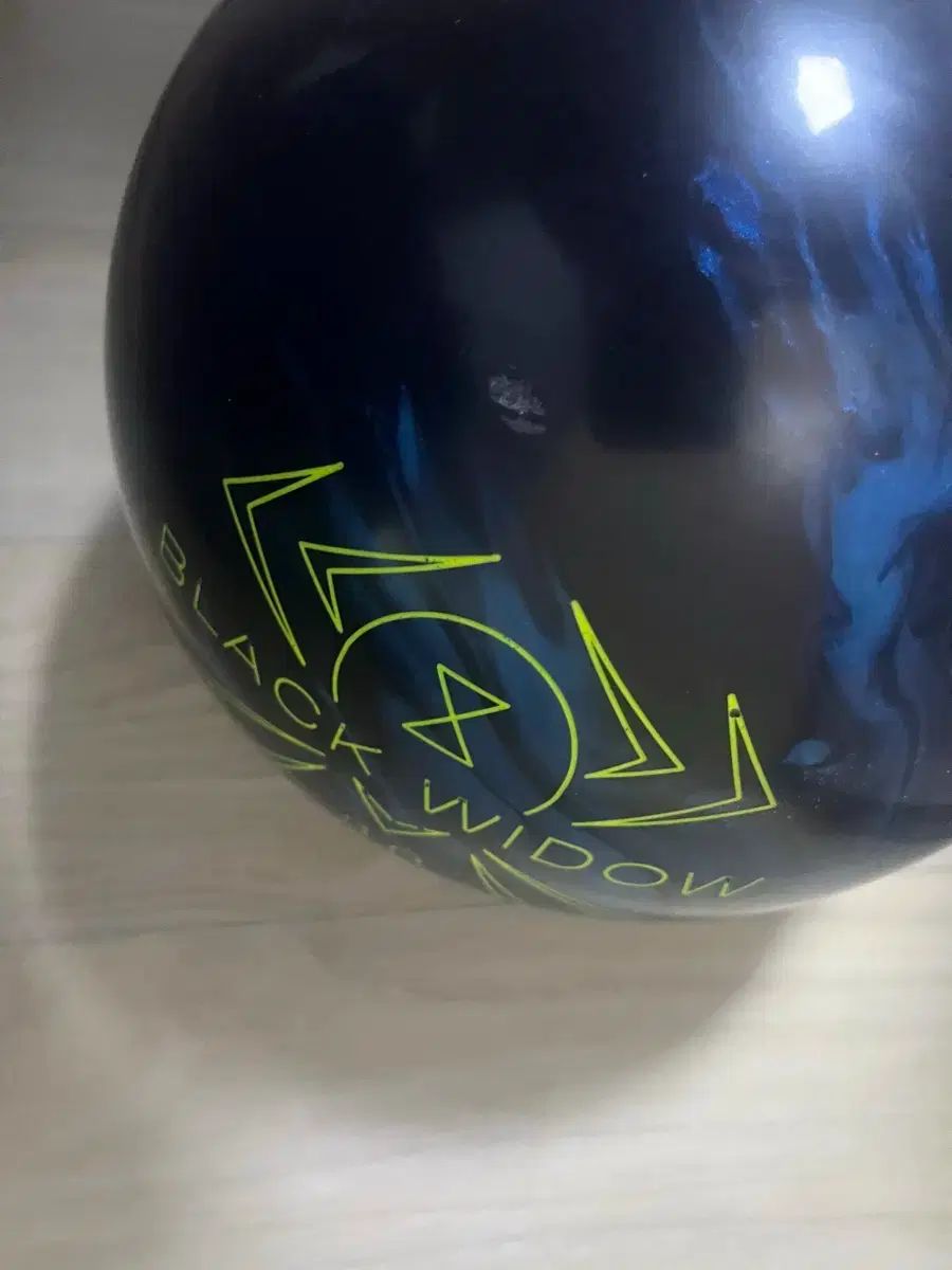 widow ブラックウィドウ