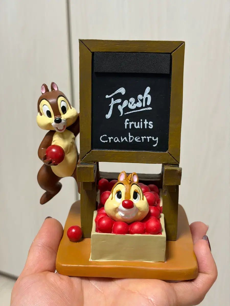 ディズニー チップアンドデール スマートフォン スタンド フィギュア