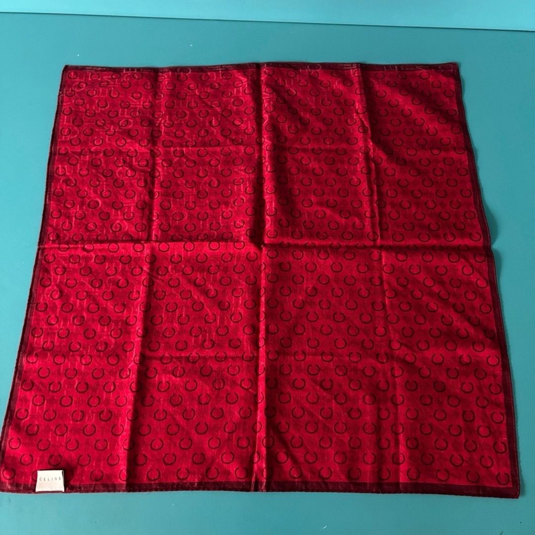 223 セリーヌ ハンカチ スカーフ 赤 マカダム トリオンフ レディース