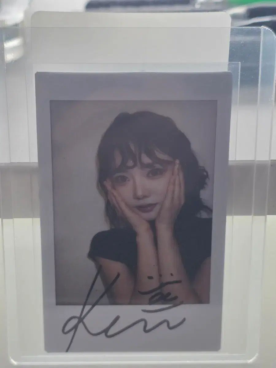 FIFTY FIFTY イェウォン 直筆 サインポラロイド FIFTY FIFTY（フィフティーフィフティー） キーナ サイン ポラロイド