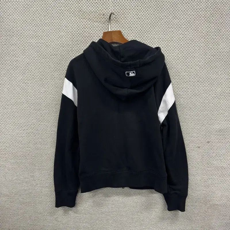 MLB ニューヨーク・ヤンキース ビックロゴ スポーティー