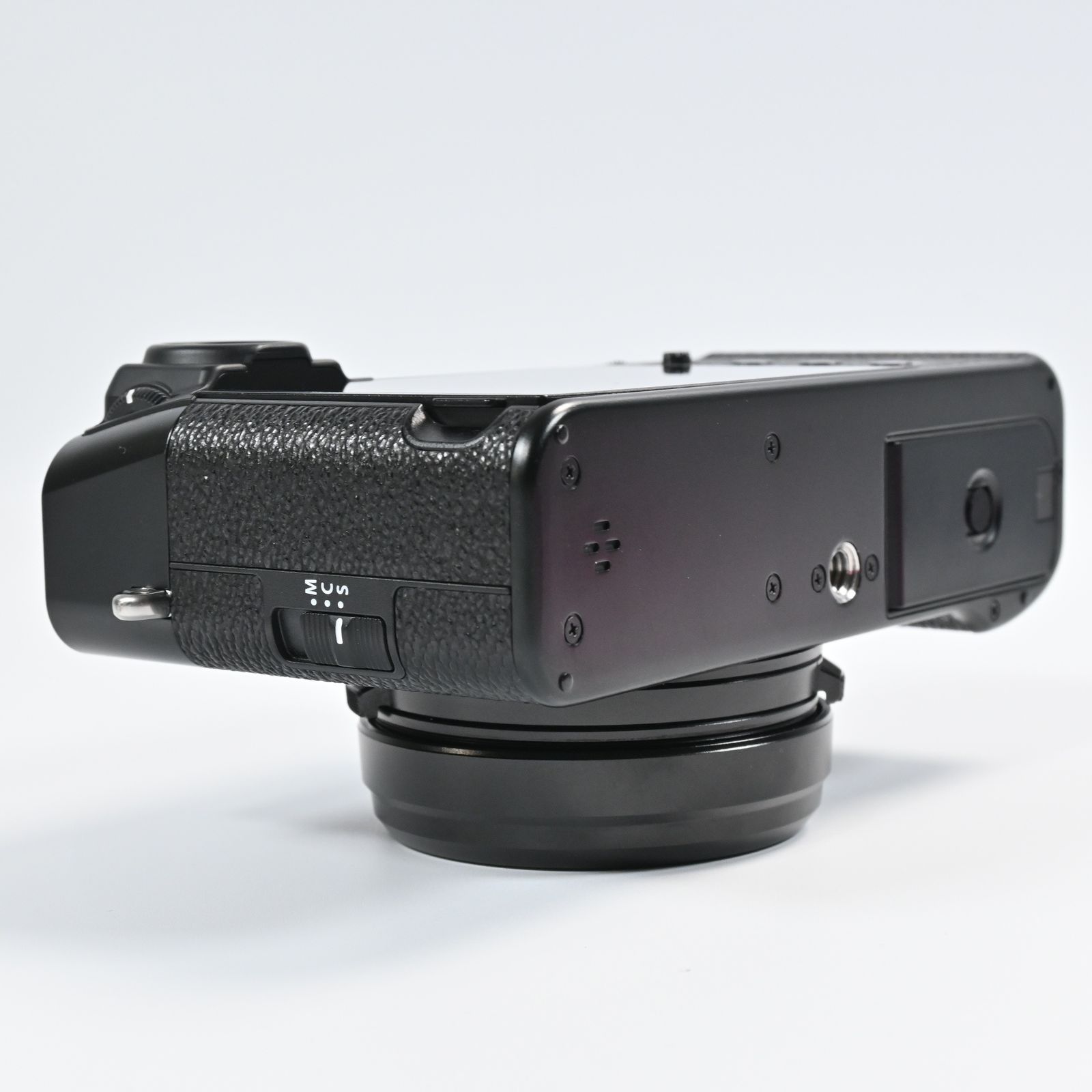 ☆極上品☆FUJIFILM X100VI ブラック ショット数453回 多言語モデル