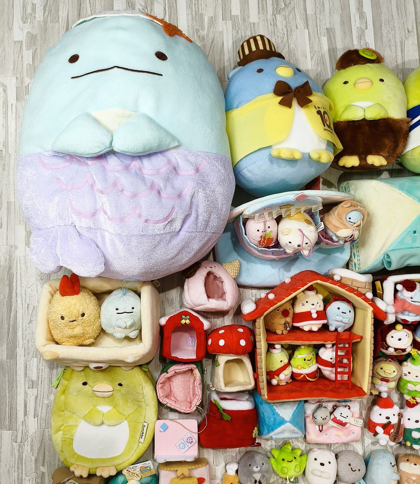 SG086 すみっコぐらし ぬいぐるみ まとめ売り - メルカリ