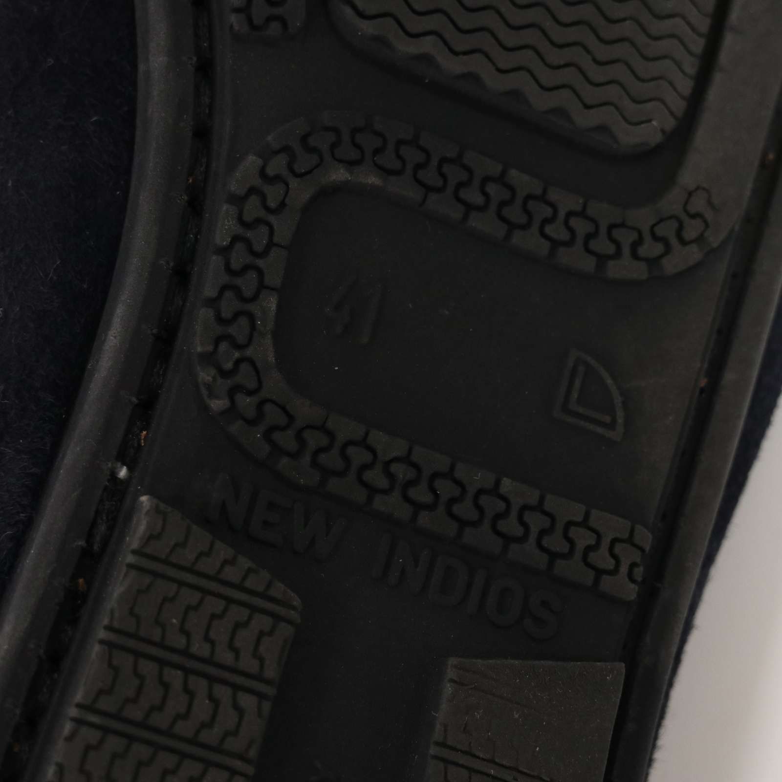 秋冬 スウェード