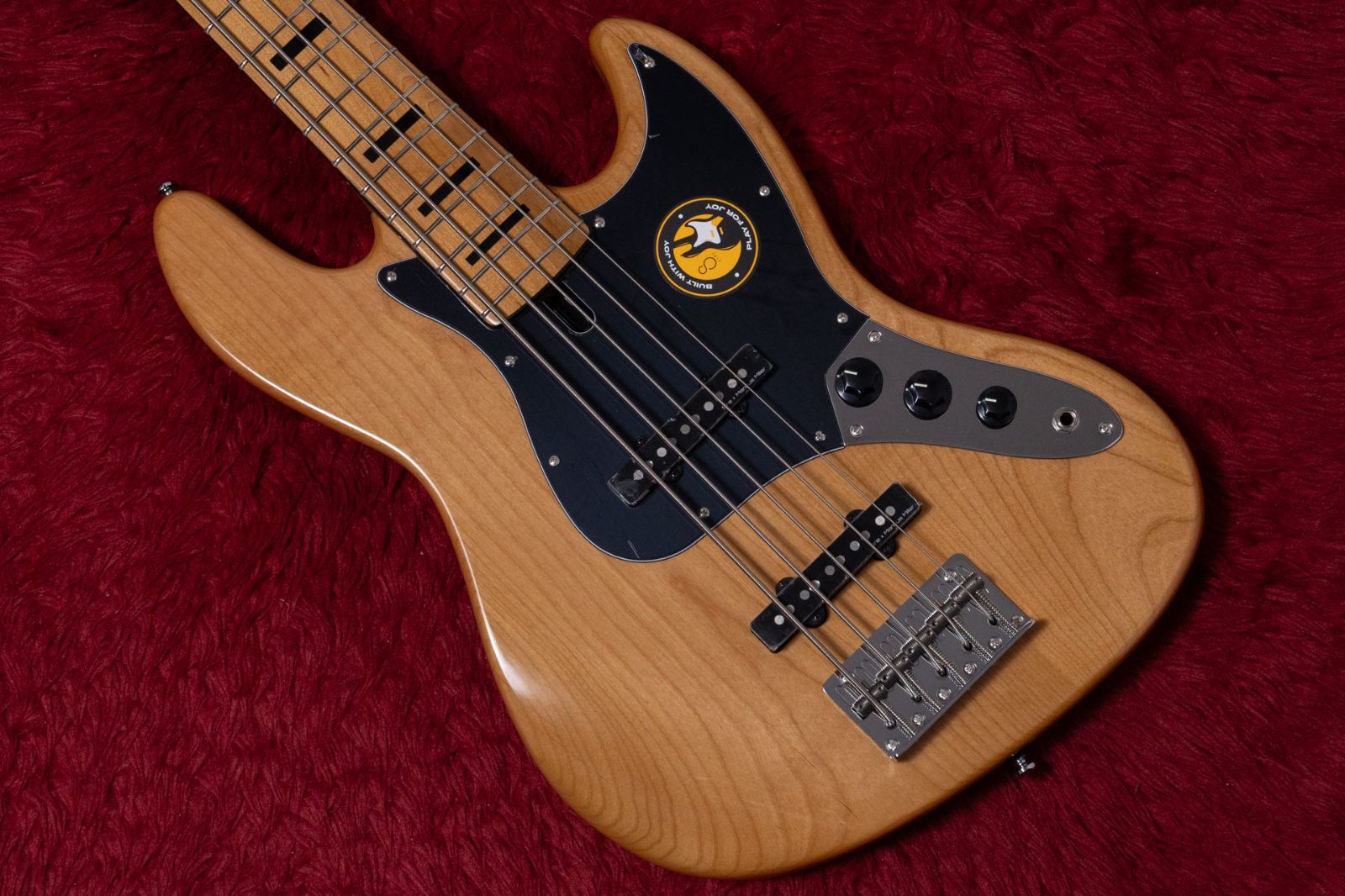 Sire V 5 Alder NT 4 413 kg GIB横浜