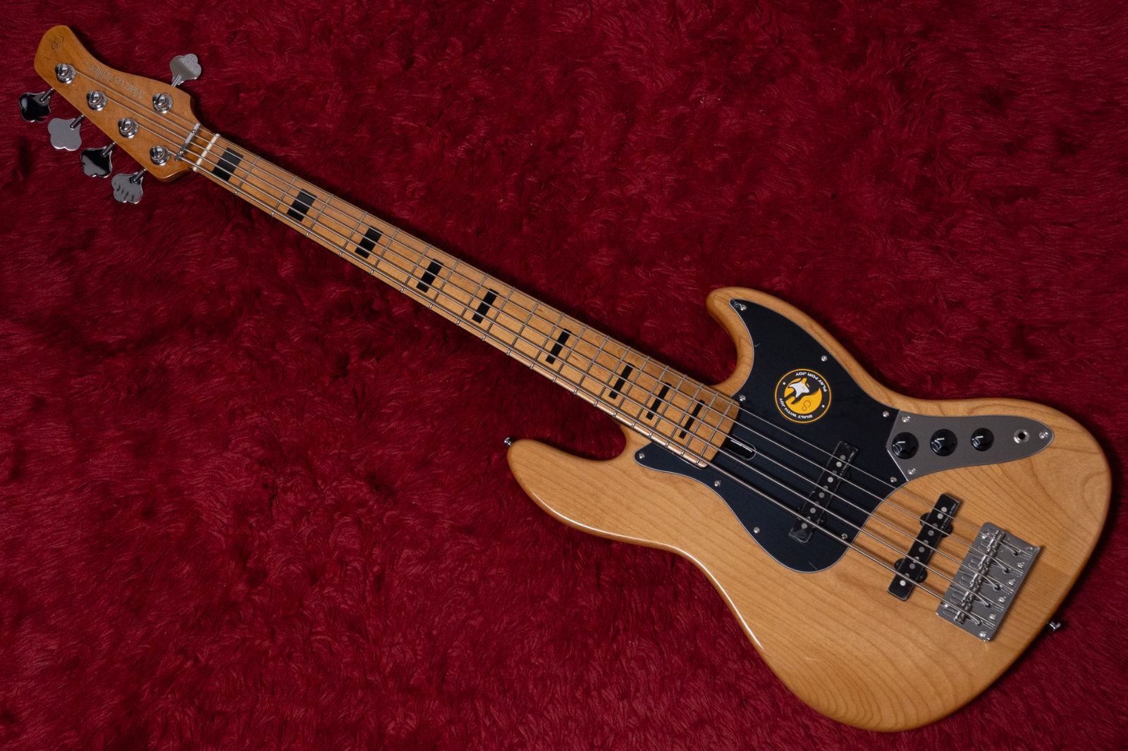 Sire V 5 Alder NT 4 413 kg GIB横浜