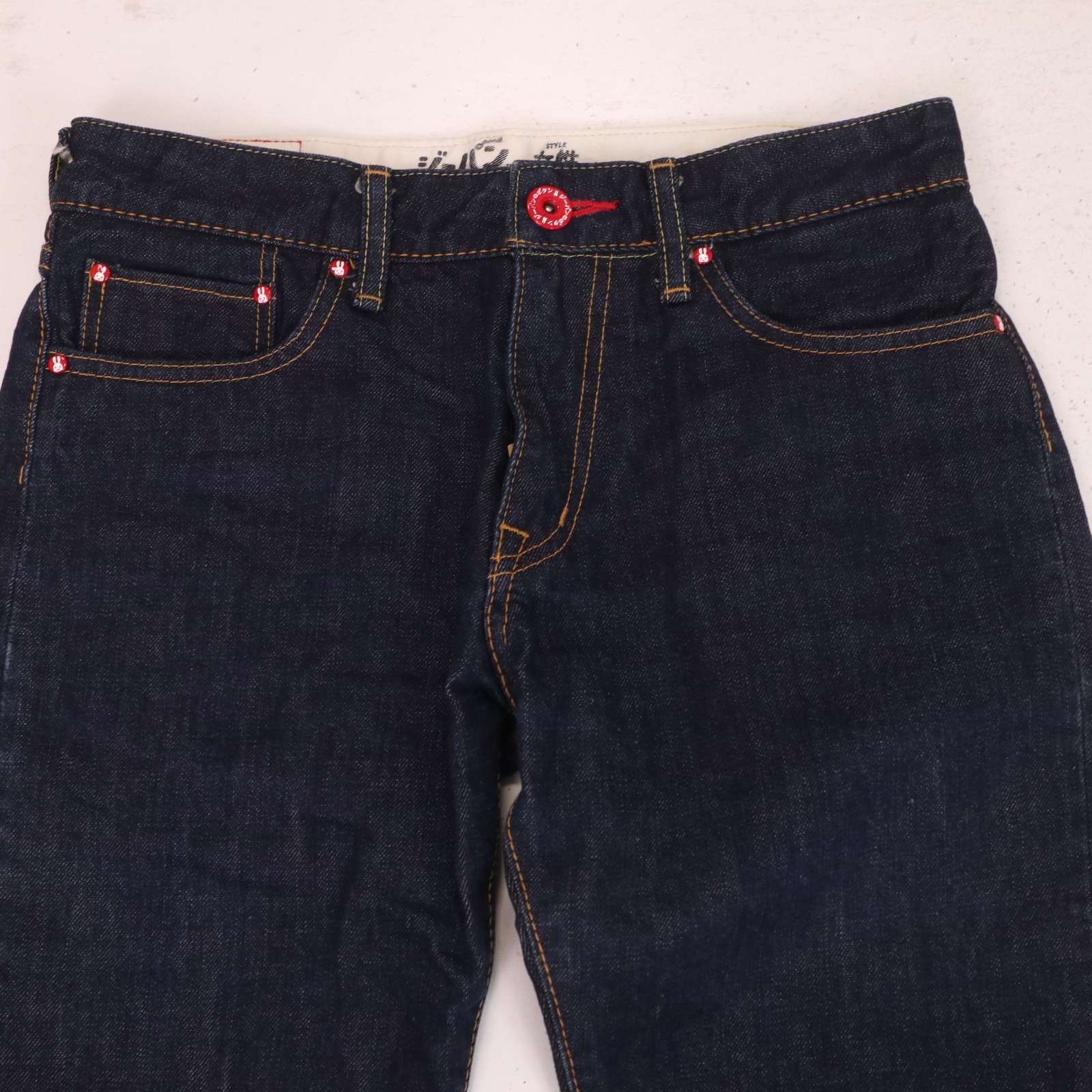 CUNE ジーパン 2連ウサギ　ヘッドホン　普通32サイズ【美品】 美品 CUNE キューン デニムパンツ 2連うさぎ 濃紺 サイズ32｜Yahoo