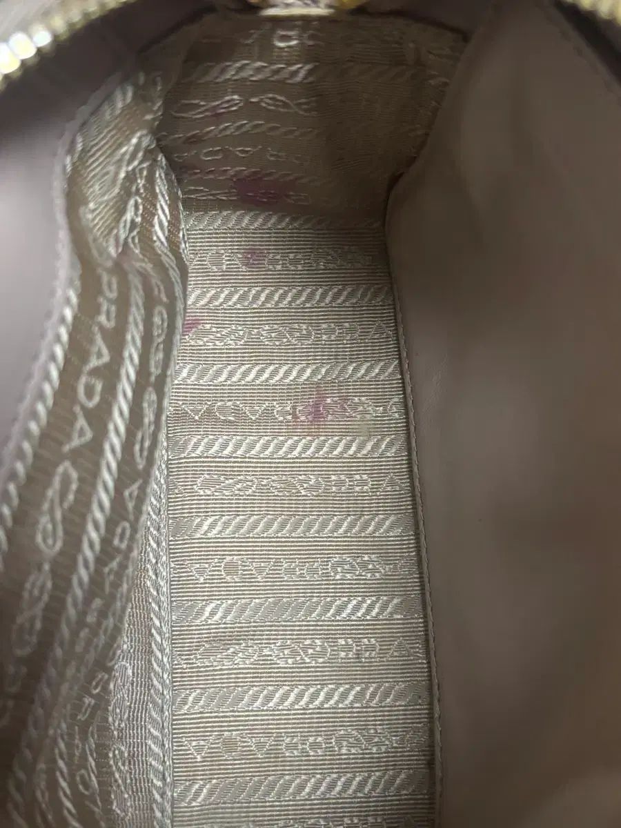 プラダ キルティング