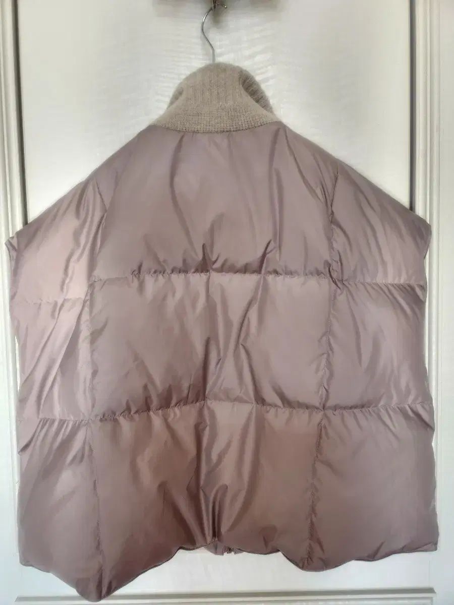 MOE グースダウンベスト BE Free!