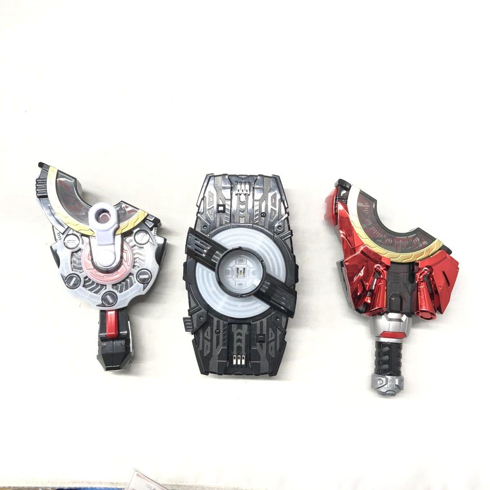 中古】バンダイ 変身ベルト DXデザイアドライバー＆DXゾンビレイズ